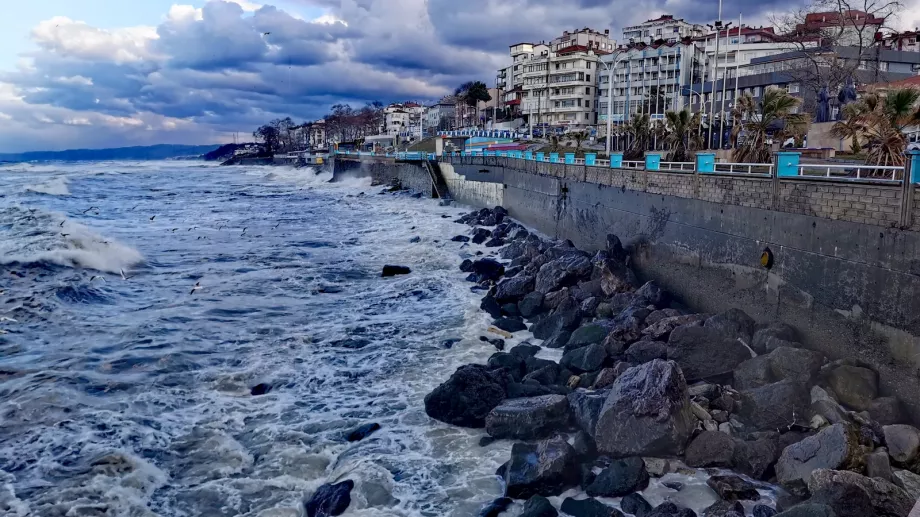 Akçakoca sahili ve Batı Karadeniz manzarası Düzce